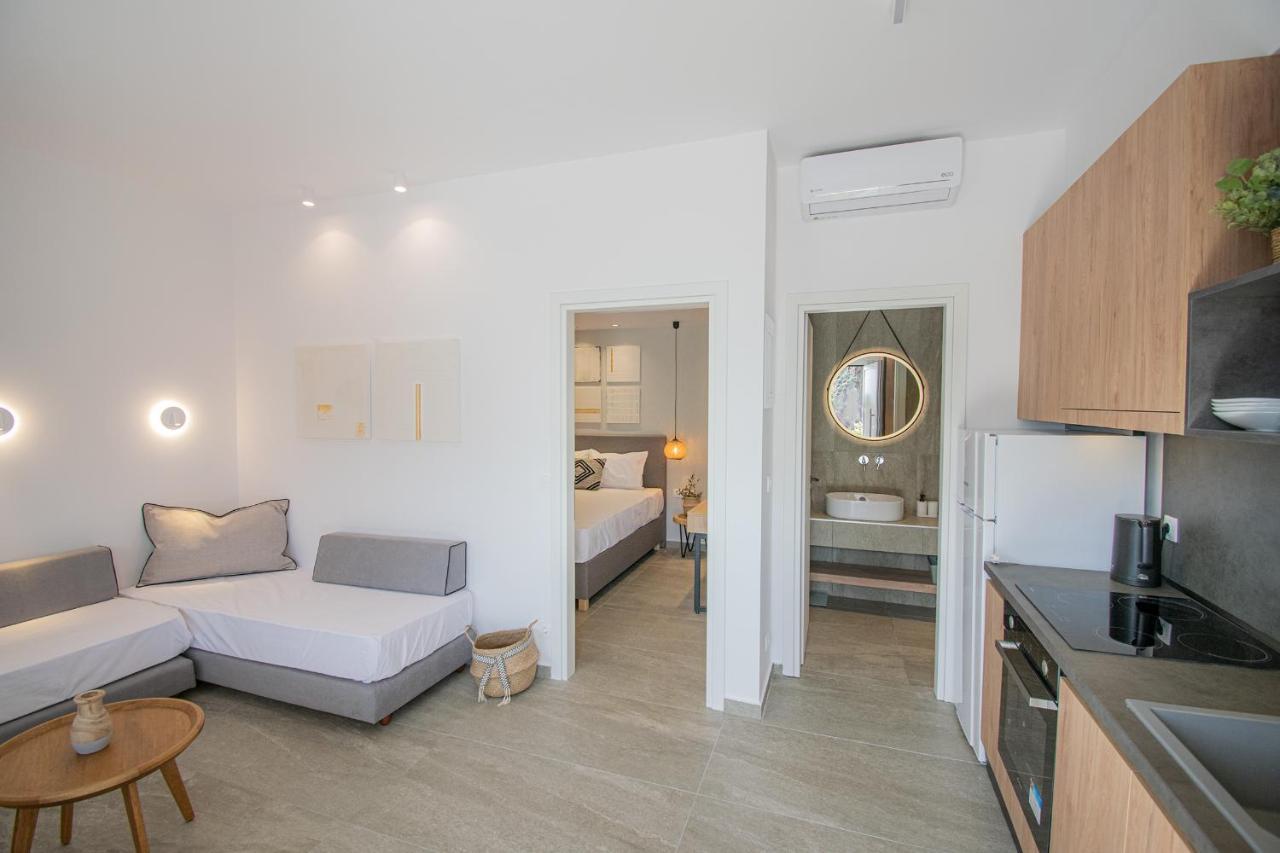 Coel Luxury Suites By Rentalspro Services - Potidea Halkidiki Néa Potídea Kültér fotó