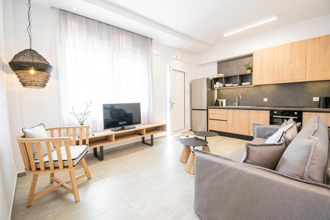 Coel Luxury Suites By Rentalspro Services - Potidea Halkidiki Néa Potídea Kültér fotó