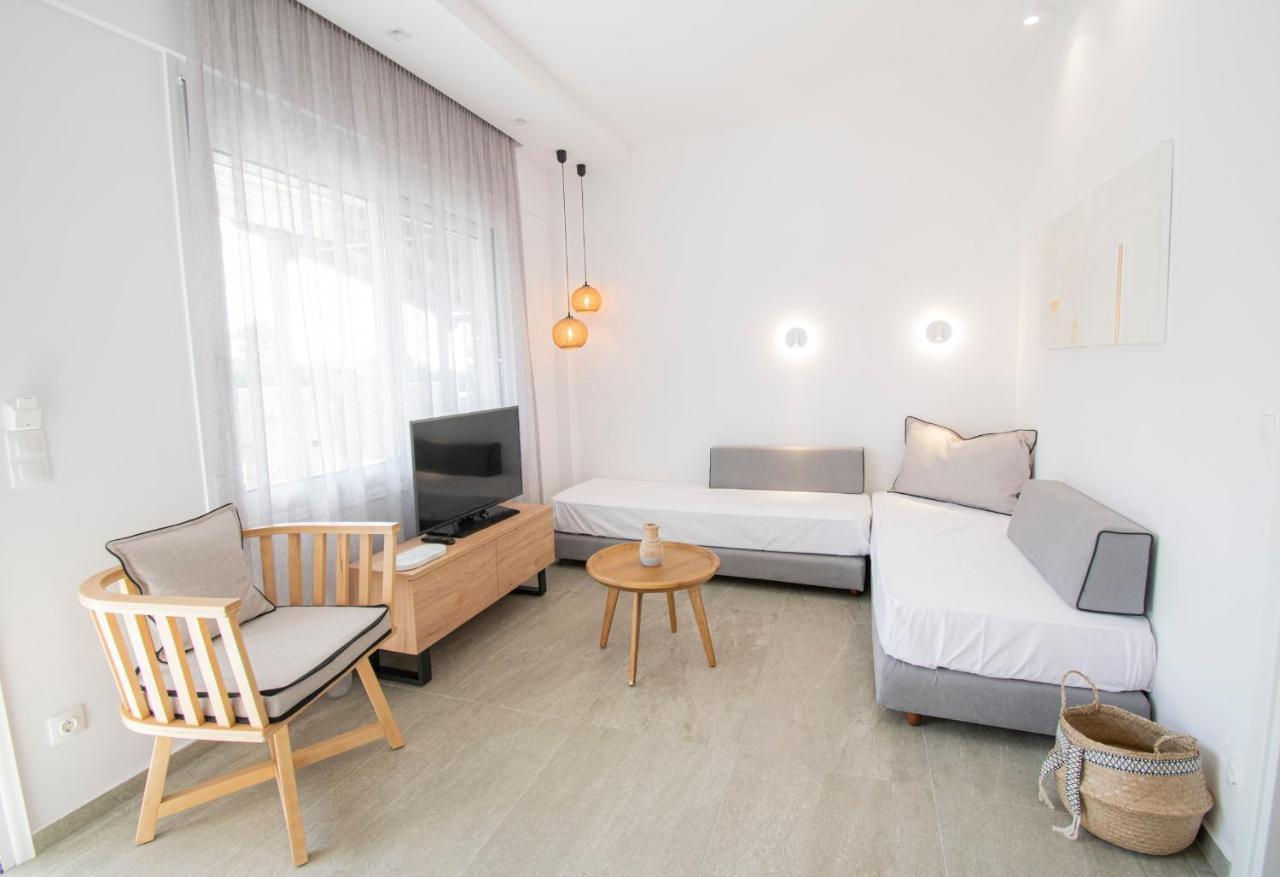 Coel Luxury Suites By Rentalspro Services - Potidea Halkidiki Néa Potídea Kültér fotó