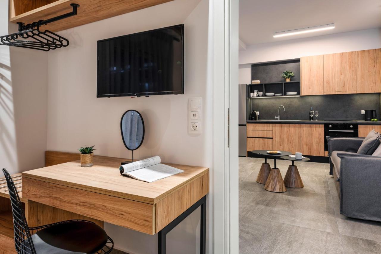 Coel Luxury Suites By Rentalspro Services - Potidea Halkidiki Néa Potídea Kültér fotó